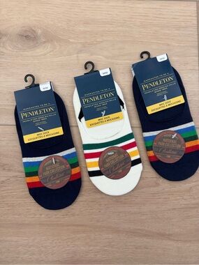 Pendleton Men’s Women’s Moc Socks Navy & White Stripes 3 Pack Medium NWT